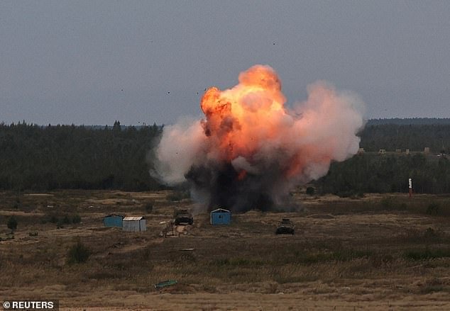 Rusia amenaza a Finlandia “tal como lo hizo Ucrania antes de la guerra y los fundamentos para la justificación de una invasión”, cuando la OTAN persigue para interceptar tres aviones de combate de Putin a través de Estonia