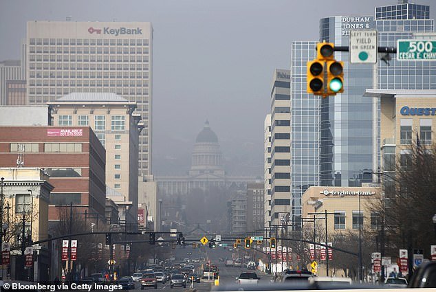 El habitante de los estados rojos advirtió que una amenaza tóxica está al acecho a la vista: por qué deberían preocuparse cuando una tormenta numera,