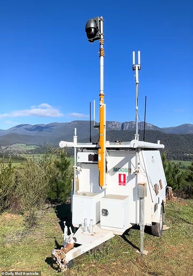La unidad de monitoreo de alta tecnología que se utilizó en busca de Dezi Freeman