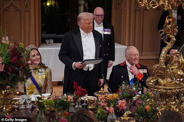 El exuberante Banquete Real del Castillo Windsor de Donald Trump fue golpeado por una hilera enojada detrás de escena entre el Servicio Secreto del Presidente de los Estados Unidos y los Chefs detrás de escena