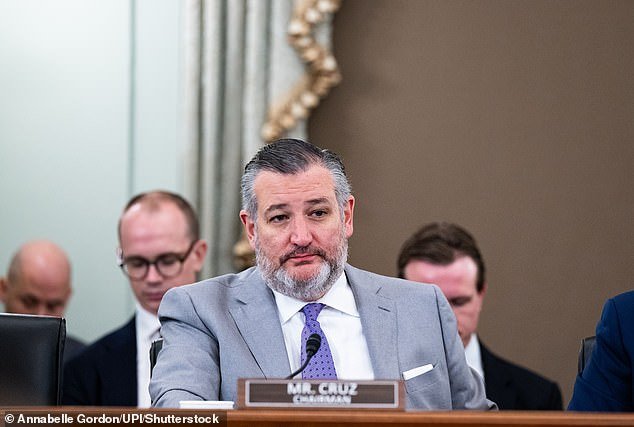 Ted Cruz Müll Mighty Trump Insider como mafioso a Jimmy Kimmel disparando