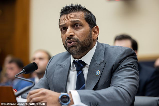 Kash Patel revela una nota profundamente vergonzosa durante la barbacoa de la casa