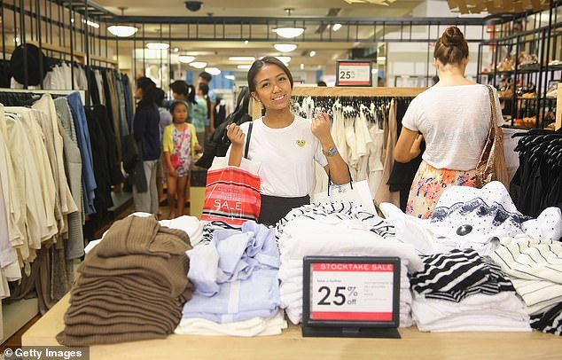 Bloodbath en MyMyer: Las acciones del ícono de Aussie se caen porque el experto minorista emite una advertencia oscura sobre la cadena minorista