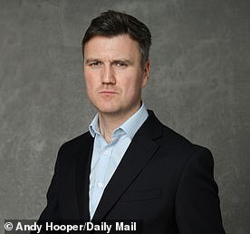 102455447-15145189-Daily_Mail_Sport_s_Craig_Hope_predicted_four_correct_results-m-3_1759158793023.jp_.jpeg