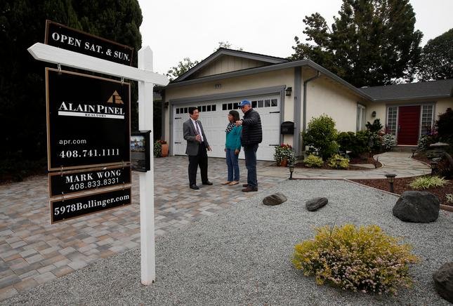 Entonces negocia comisiones con su agente de bienes raíces