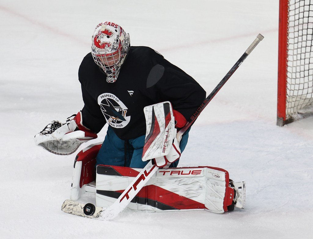 Haie cortado 7 del campo de entrenamiento, incluido Josh Ravensbergen