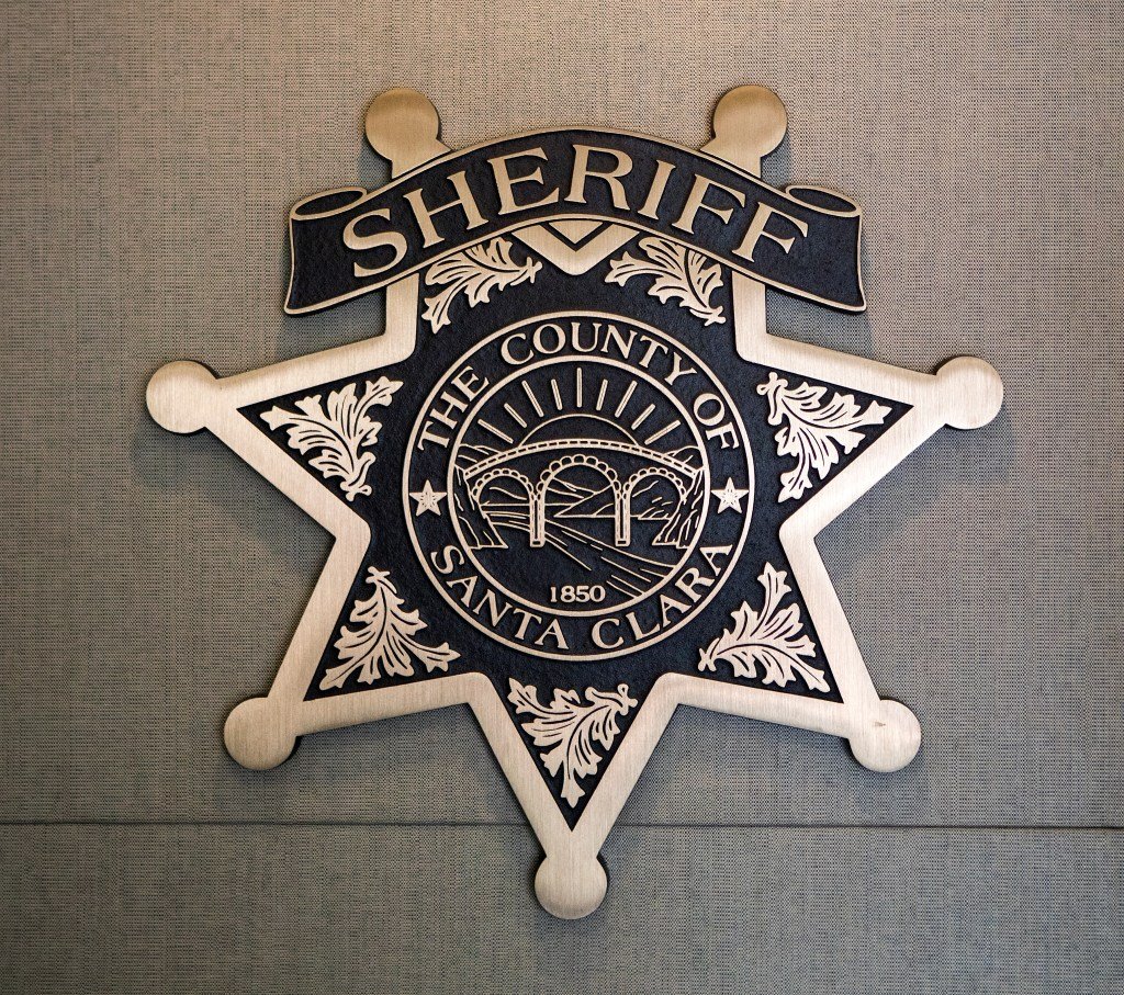 El sheriff del condado de Santa Clara demandó a las reglas de CCW “estresantes”