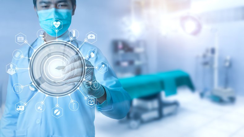 Cómo los hospitales se mantienen al día con el rápido aumento de la IA