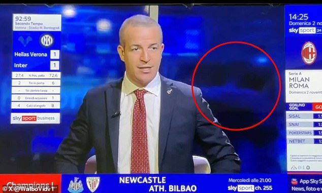 Sky Sports Italia tuvo que despedir a sus pasantes después de que se viera a los fanáticos celebrando su gol en vivo