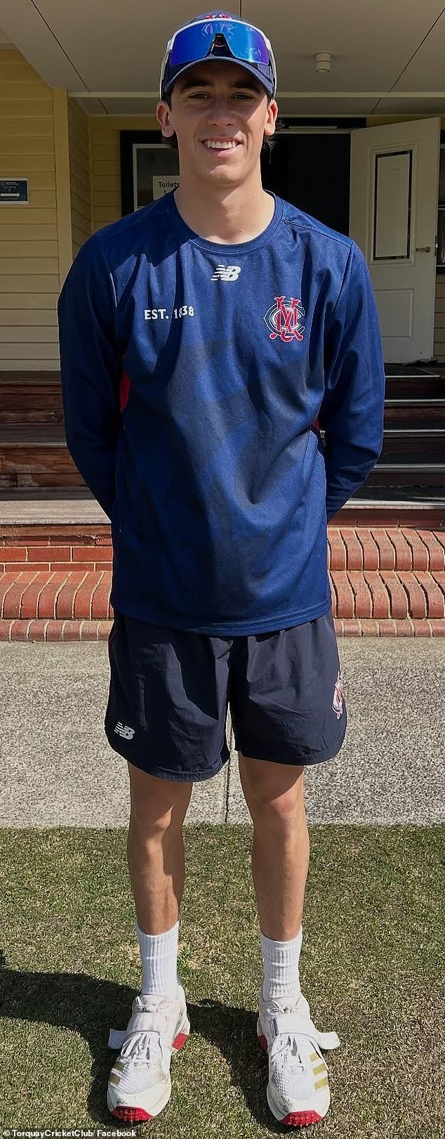 La estrella adolescente del cricket revela su roce con la muerte en el campo después de que un joven de 17 años muriera en un extraño accidente que dejó al deporte en shock.