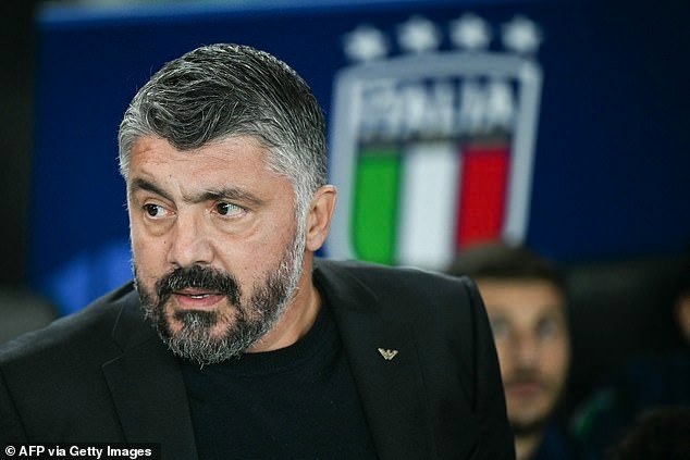 Estrella del Liverpool se niega a ser convocado a su selección: entrenador comenta conversaciones y “problemas” con jugadores