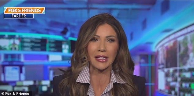 ICE Barbie anuncia su nueva “Operación Dirtbag” mientras más de 150 delincuentes sexuales son capturados en toda Florida