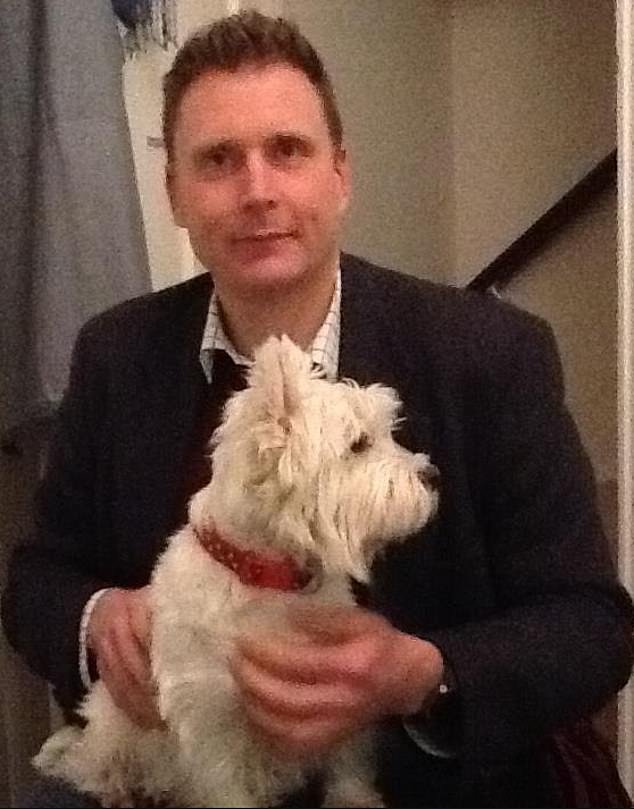 Profesor de física del Marlborough College se ahorca en casa familiar tras ser despedido por conducta inapropiada en un viaje de intercambio a Malasia