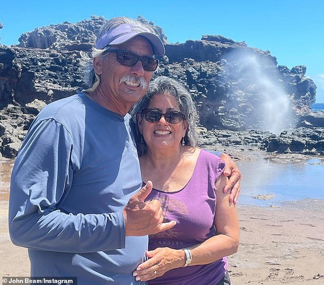 La superestrella de la NBA Steph Curry rinde homenaje al ‘ícono’ John Beam después de que el entrenador de fútbol estrella de Netflix fuera asesinado a tiros