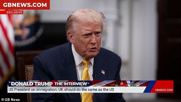 Donald Trump califica al alcalde de Londres, Sadiq Khan, de “terrible”, “desastre” y “persona malvada” y afirma que hay partes de la capital “donde la policía no va” y donde impera la Sharia.