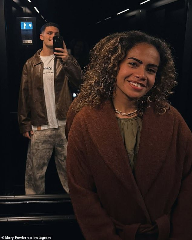 Mary Fowler habla por primera vez sobre cuándo REALMENTE comenzó a enamorarse de la superestrella del fútbol Nathan Cleary.