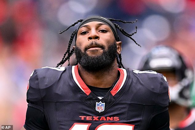 El cornerback de los New York Jets, Kris Boyd, lucha por su vida tras recibir un disparo en Manhattan