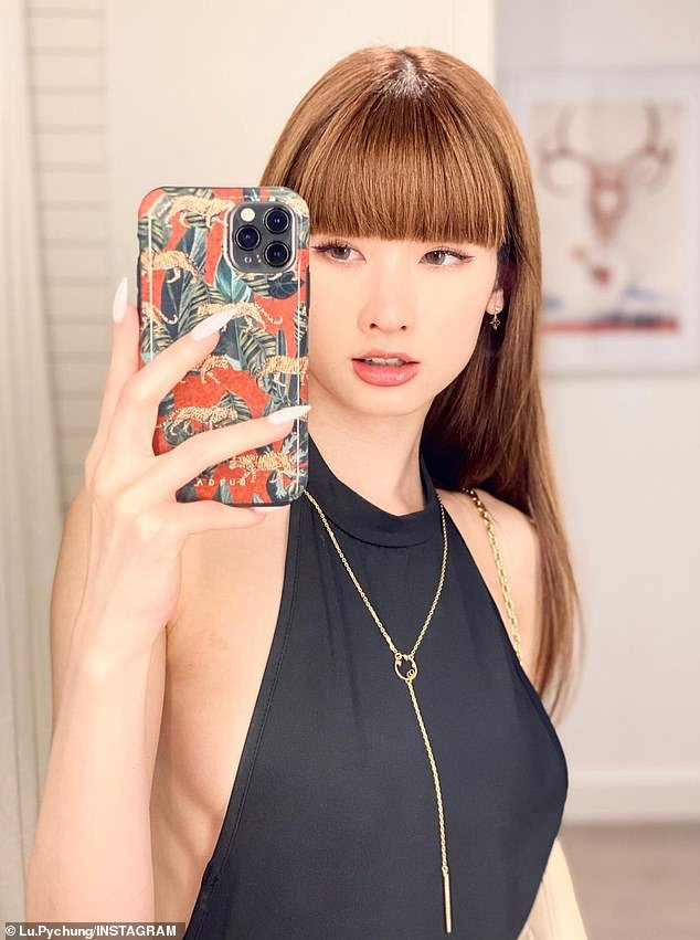 Mujer vestida de diseñador acusada de estafar a los mejores restaurantes de Nueva York para quitarles comida gratis