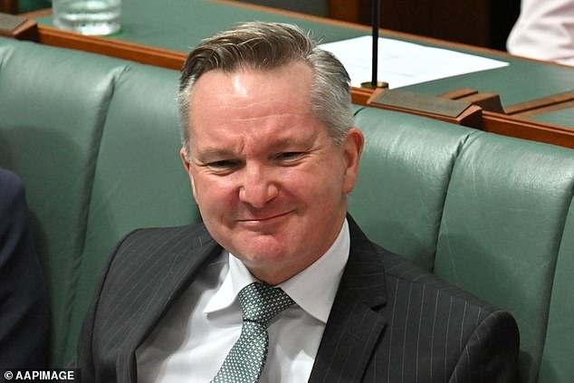 Chris Bowen y 500 delegados australianos volarán a Brasil para el festival de charlas sobre el clima: más del doble que el equipo del Reino Unido… y tú pagarás la ITF