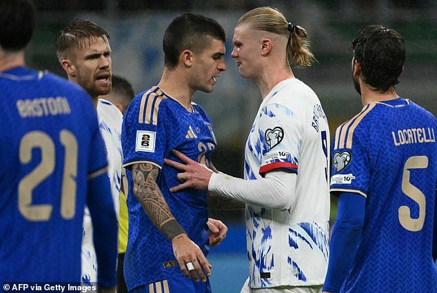 Erling Haaland revela los crudos detalles de su pelea con la estrella italiana y luego sale a las 2 am después de asegurarse un lugar en la Copa del Mundo a expensas de los Azzurri.
