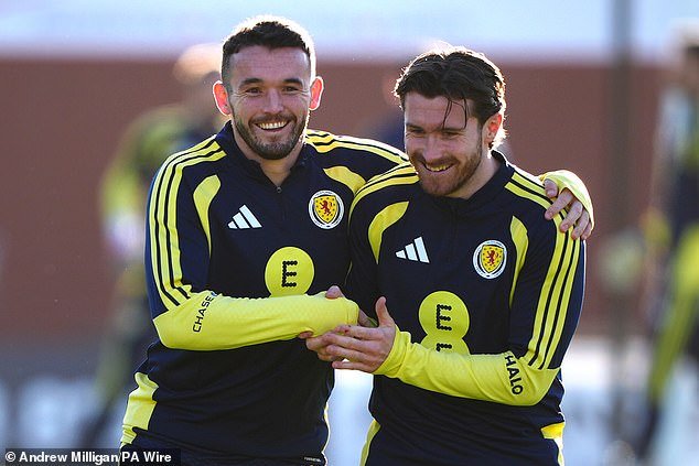 A UN PASO DEL CIELO: El estatus de leyenda espera a Steve Clarke y sus jugadores si pueden poner fin a 27 años de dolor en la Copa del Mundo