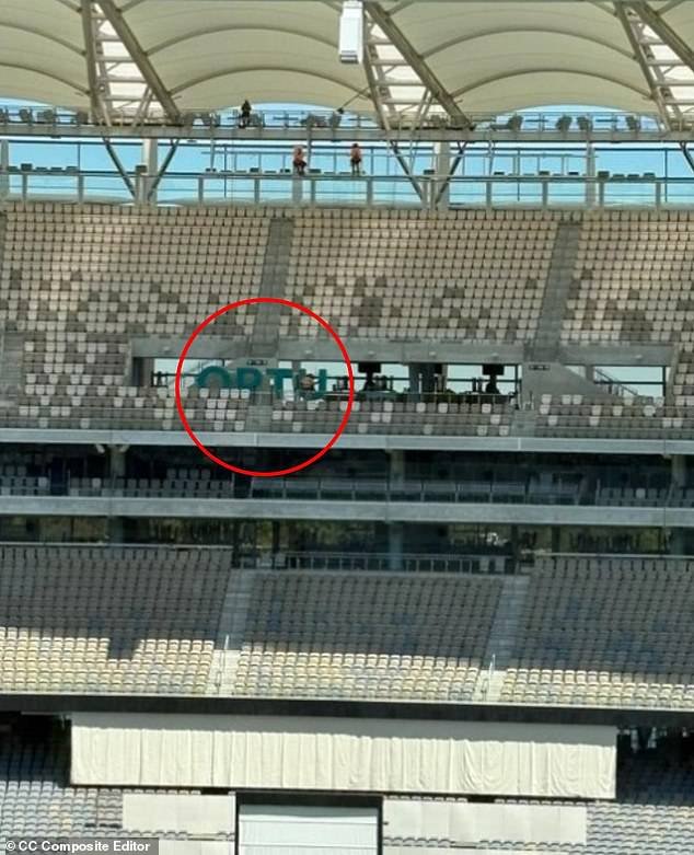 Los fanáticos del deporte están desconcertados por la foto del gran cambio de último minuto en el estadio Ashes: he aquí por qué está sucediendo