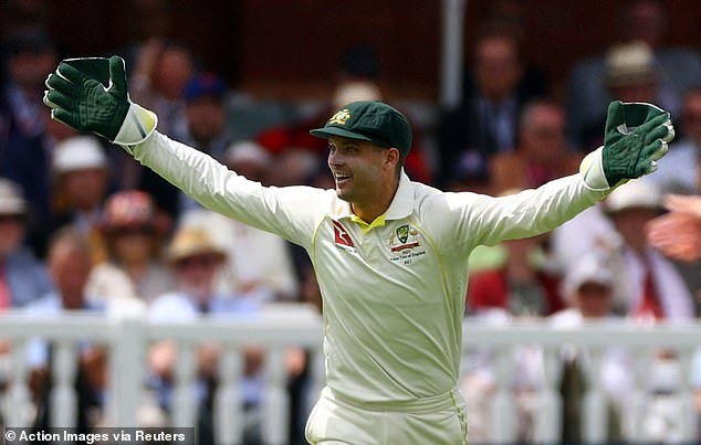 Piers Morgan hace un regreso brutal cuando la estrella de cricket australiana Alex Carey lo etiqueta como el villano definitivo de Ashes.