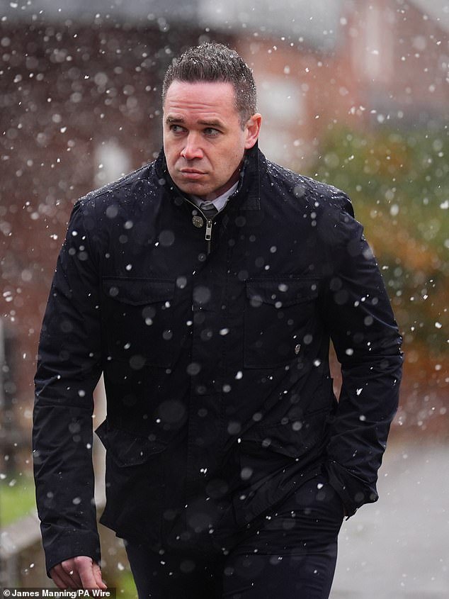 El exmarido de Katie Price, Kieran Hayler, “violó y abusó de una niña de 13 años en Mucky Mansion” mientras estaba casado con la estrella, se le dijo al tribunal.