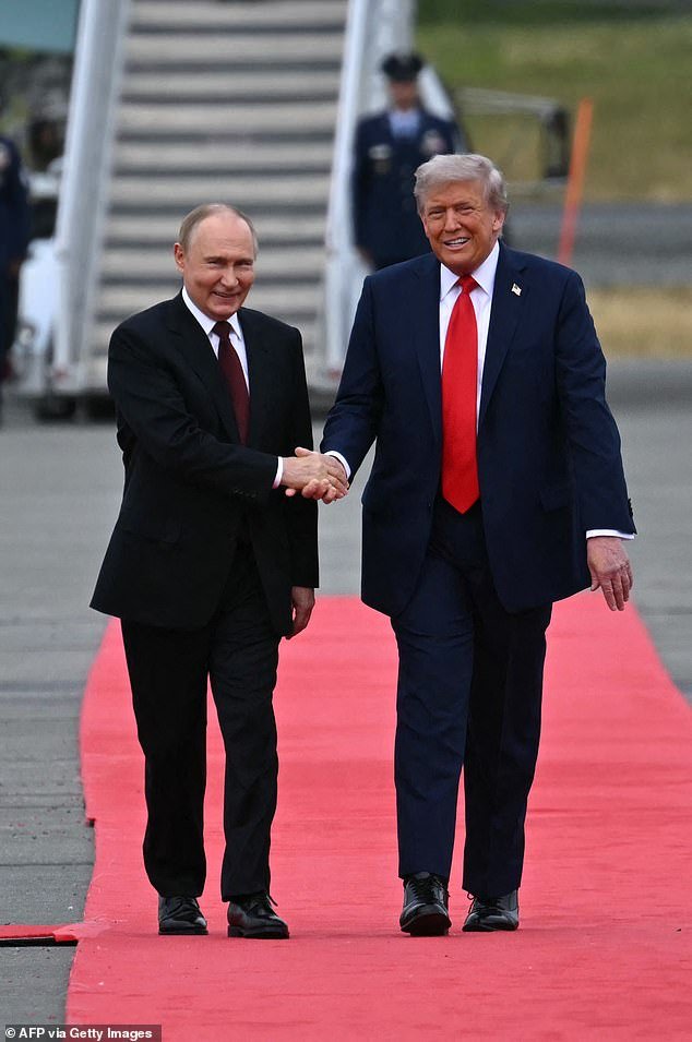 El enviado de Trump provoca pánico en el Kremlin con un críptico mensaje “K” que alborota a Washington