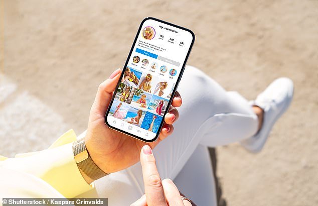 Lo que millones de jóvenes australianos deben hacer AHORA antes de que entren en vigor grandes cambios en las redes sociales