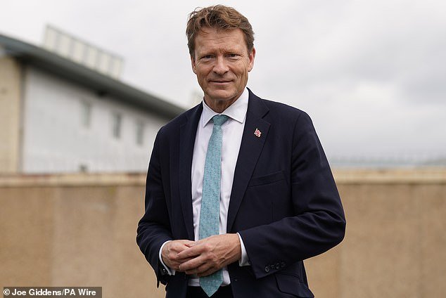 104154525-15322709-Deputy_leader_of_Reform_UK_Richard_Tice_says_his_party_will_put_-a-5_176403417668.jpeg