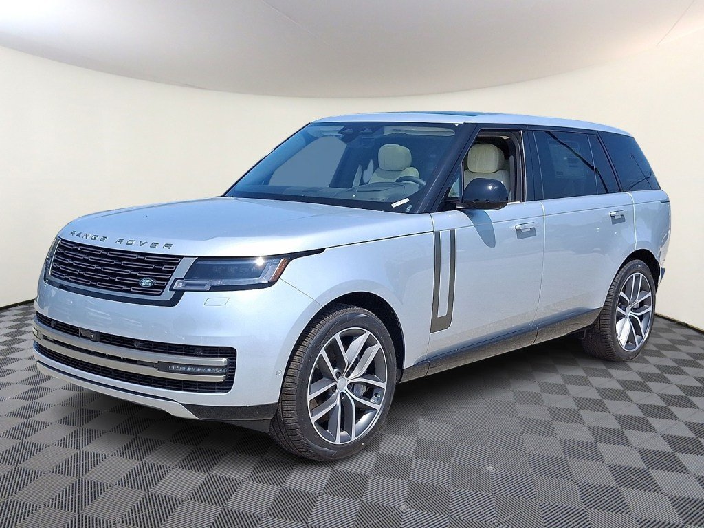 11.09.25_2025-Range-Rover-SE-LWB-SUV-13.jpg