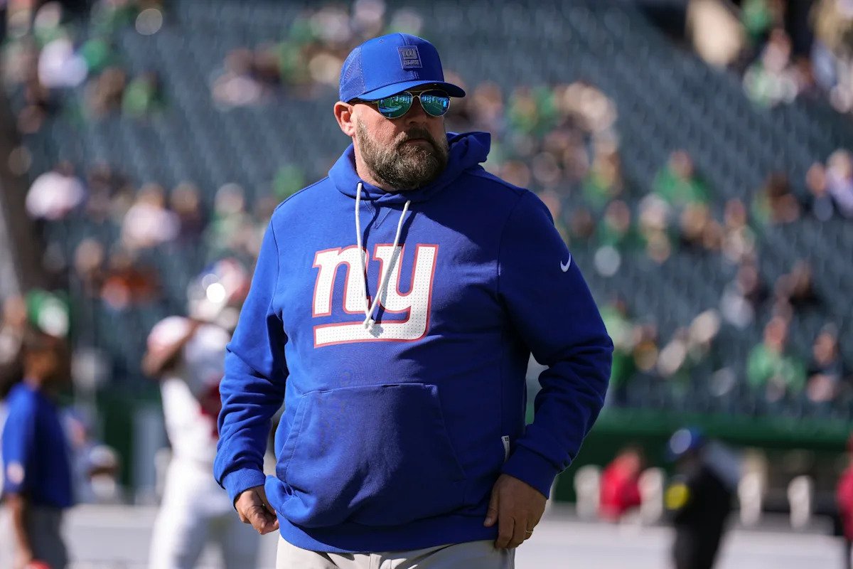 Los Giants despidieron a Brian Daboll, quien fue nombrado Entrenador del Año de la NFL en su primera temporada con el equipo, luego de un inicio de 2-8.