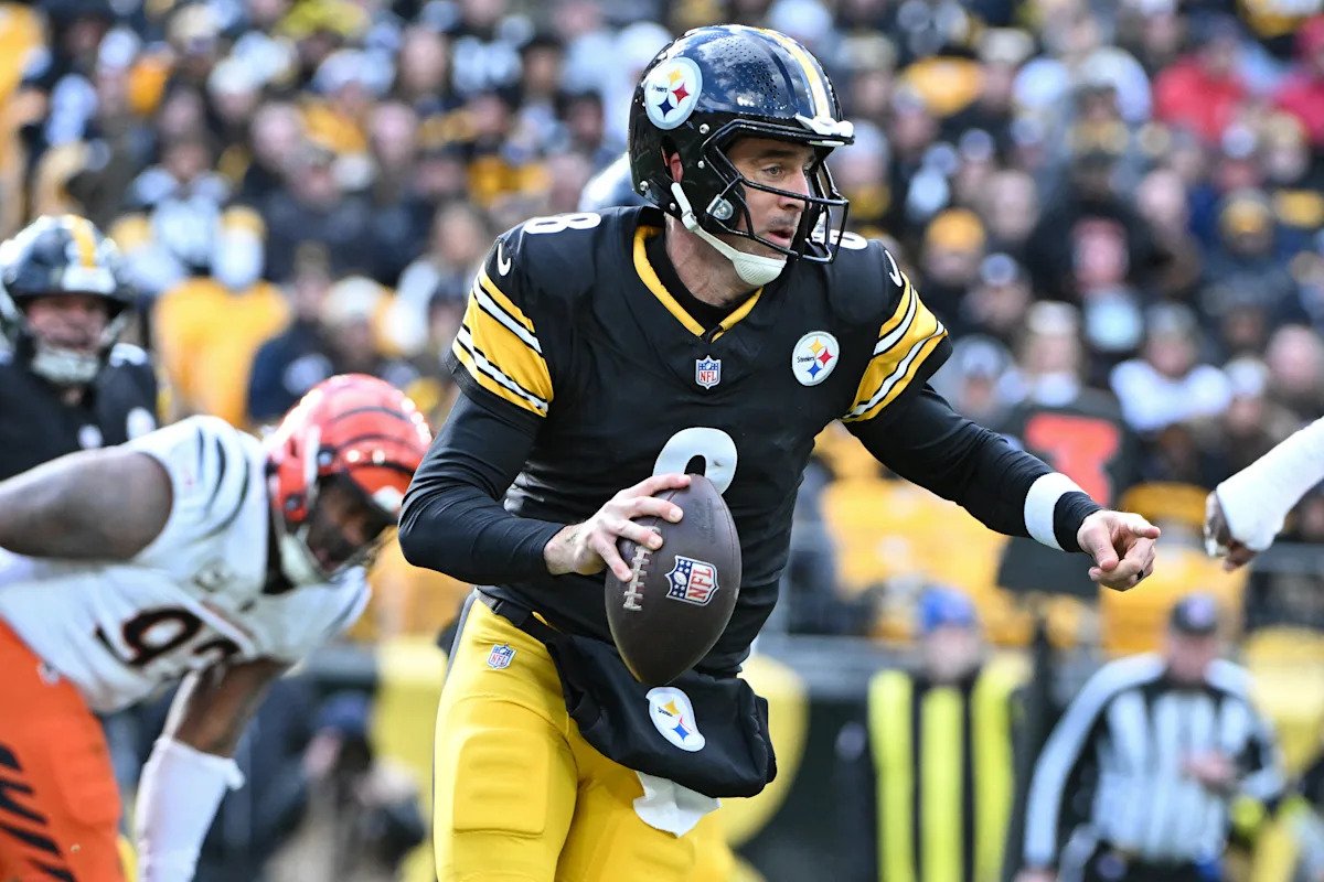 Los Steelers derrotan a los Bengals tras perder a Aaron Rodgers por lesión y mantienen su posición en los playoffs a pesar de las luchas en ambos lados del balón.