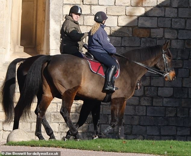 Los conocedores revelan que Andrew montando a caballo por Windsor “no se ve bien” para la realeza y “molestará” a William y Kate, quienes no pueden esperar a que abandone el Royal Lodge.
