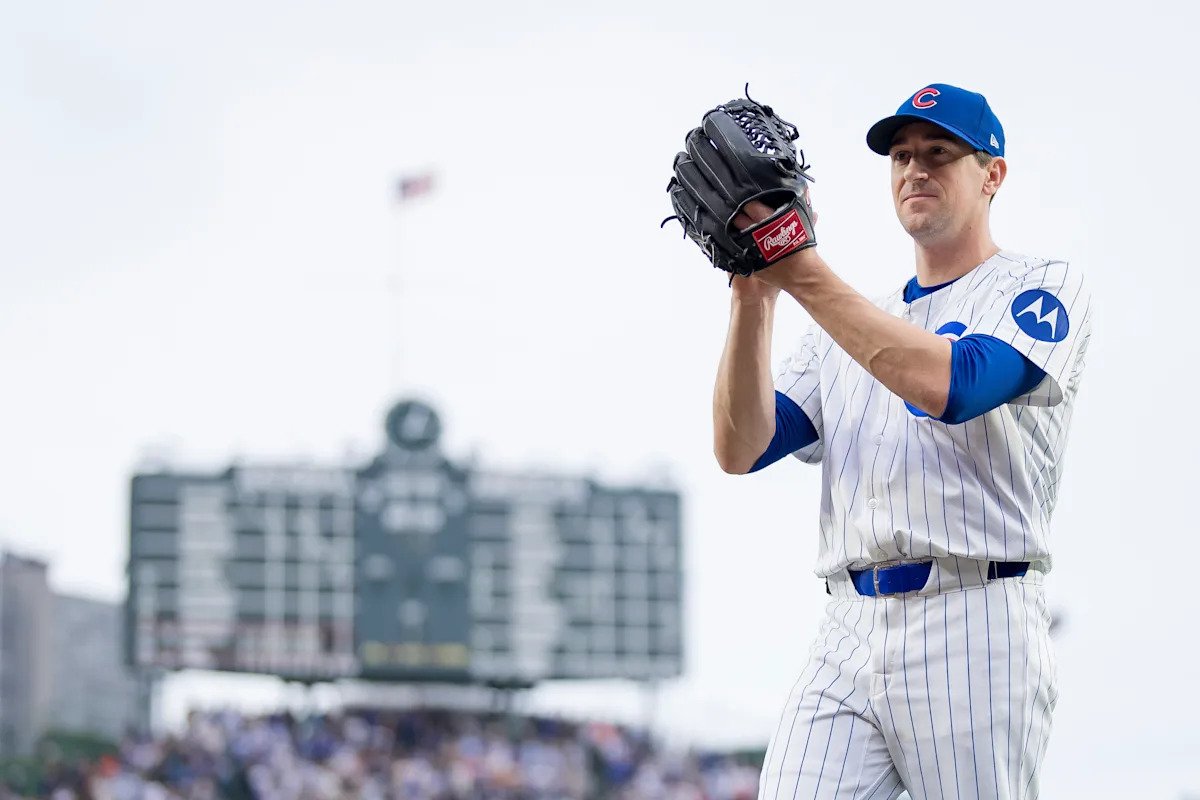 El veterano lanzador de los Cachorros, Kyle Hendricks, que ayudó a poner fin a su sequía de Serie Mundial, se retira después de 12 temporadas.
