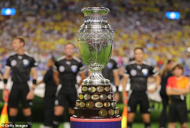 87341837-15326945-The_Copa_America_trophy_is_displayed_prior_to_the_final_match_of-a-39_176412760064.jpeg