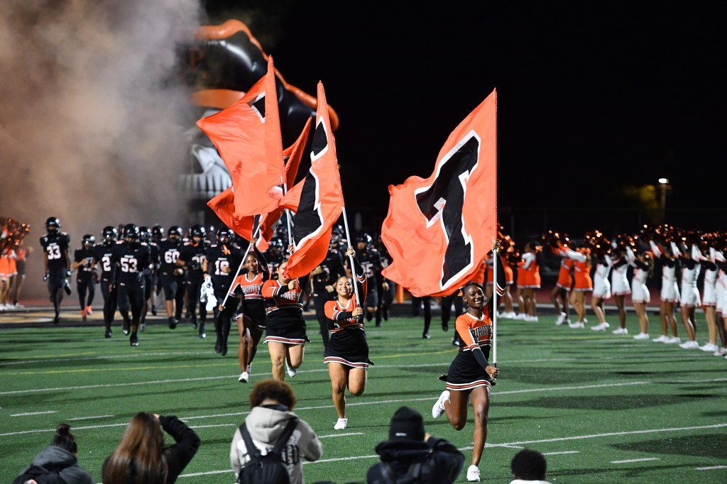 Serra consigue una revancha con Riordan. ¿Será la misma historia?