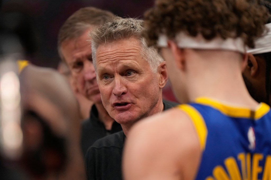 Por qué Steve Kerr de los Warriors no tiene miedo de hablar en contra de Donald Trump
