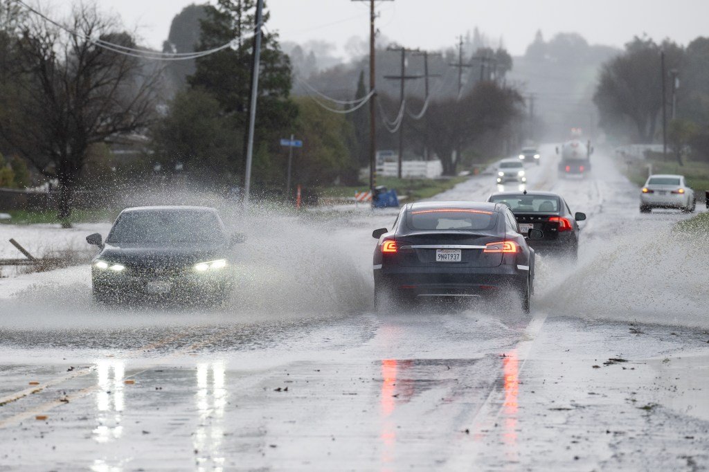 Tormenta marca el comienzo de la temporada de lluvias en el Área de la Bahía