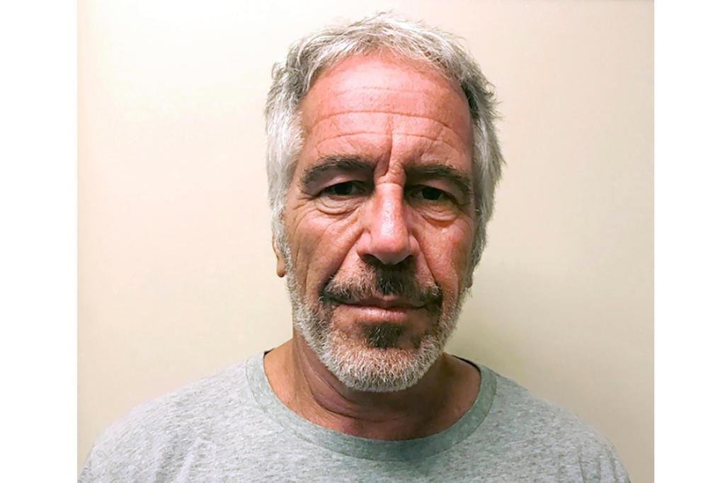 Trump_Epstein_22917.jpg