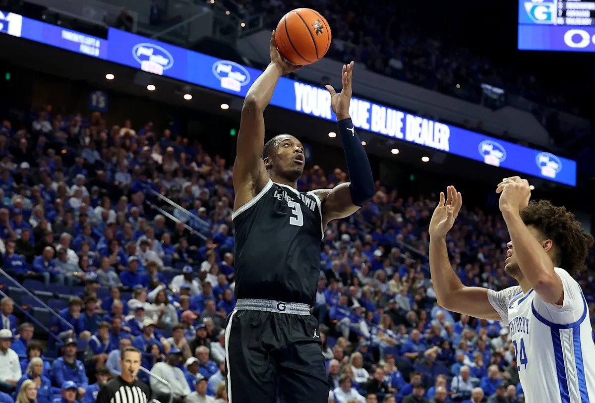 El pívot de Georgetown, Vince Iwuchukwu, estará fuera de seis a ocho semanas debido a un procedimiento médico no revelado.