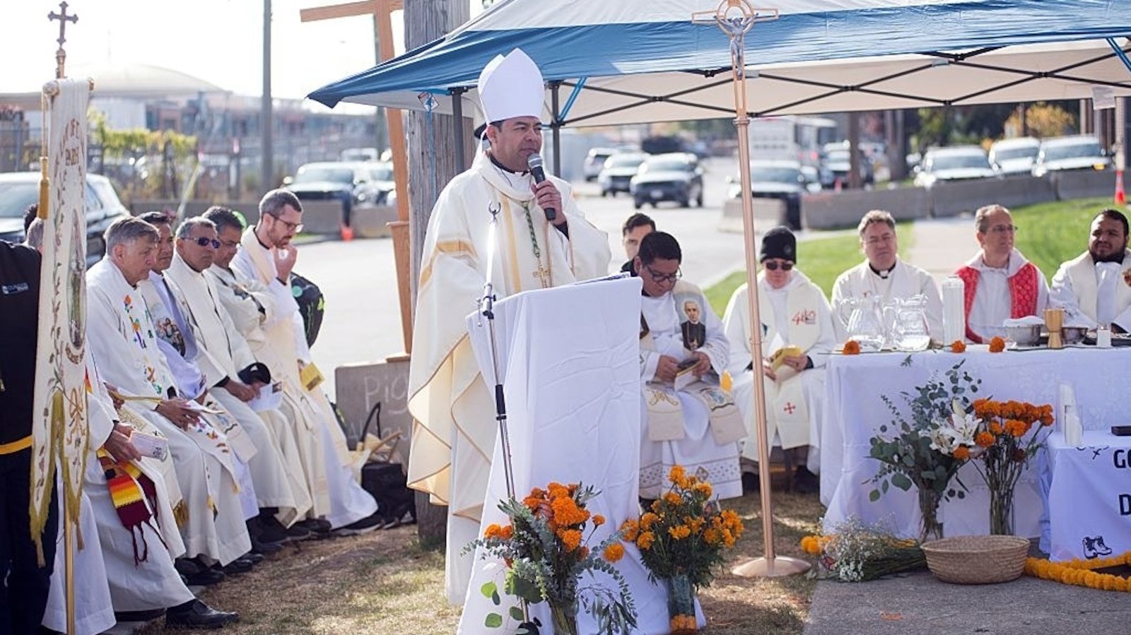 Líderes religiosos a quienes ICE impidió dar la comunión a inmigrantes están hablando