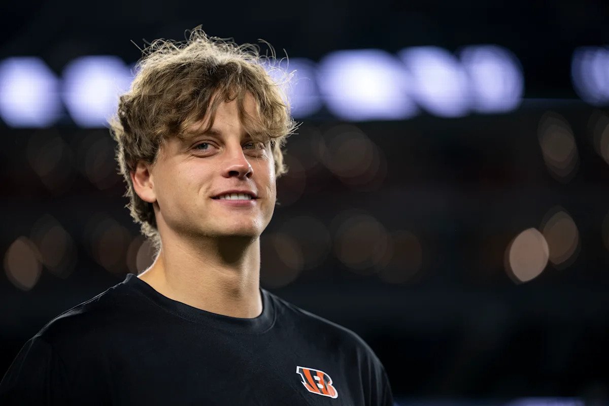 Joe Burrow participó plenamente en la práctica de los Bengals el miércoles por primera vez desde que se sometió a una cirugía en el dedo del pie.