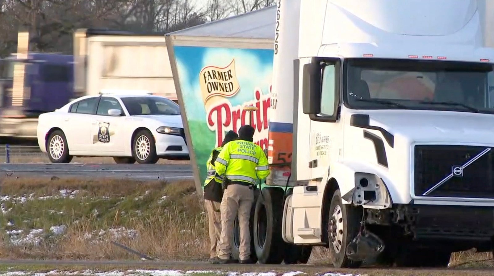 ‘Evento trágico’: un ayudante del sheriff de Indiana muere atropellado mientras ayudaba a un automovilista varado