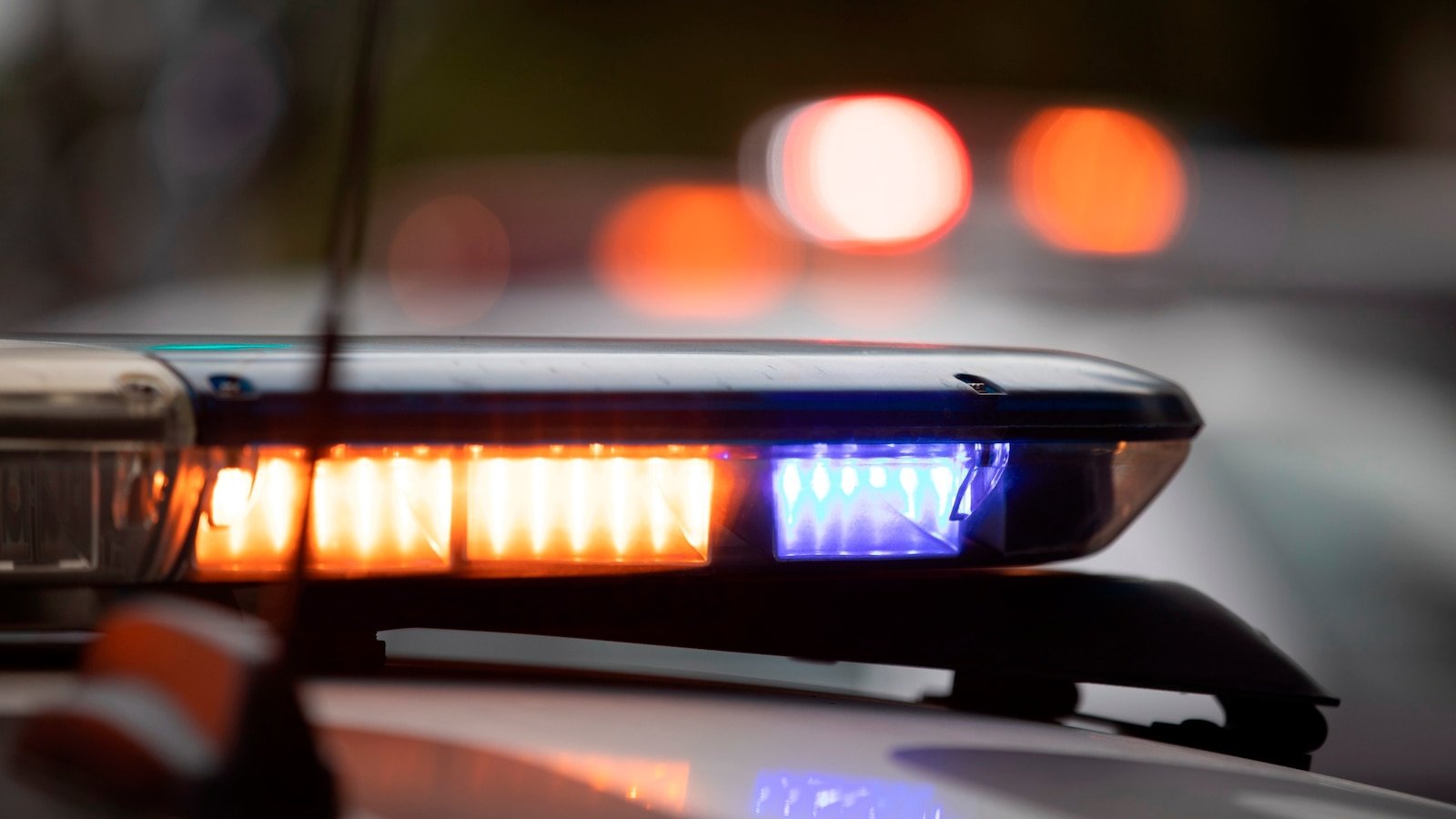 2 policías heridos en accidente