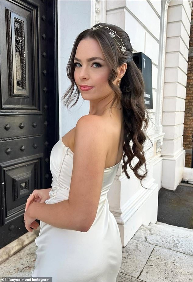 La ex reportera de fútbol de televisión Tiffany Salmond revela su amor MUY sorprendente en la NRL