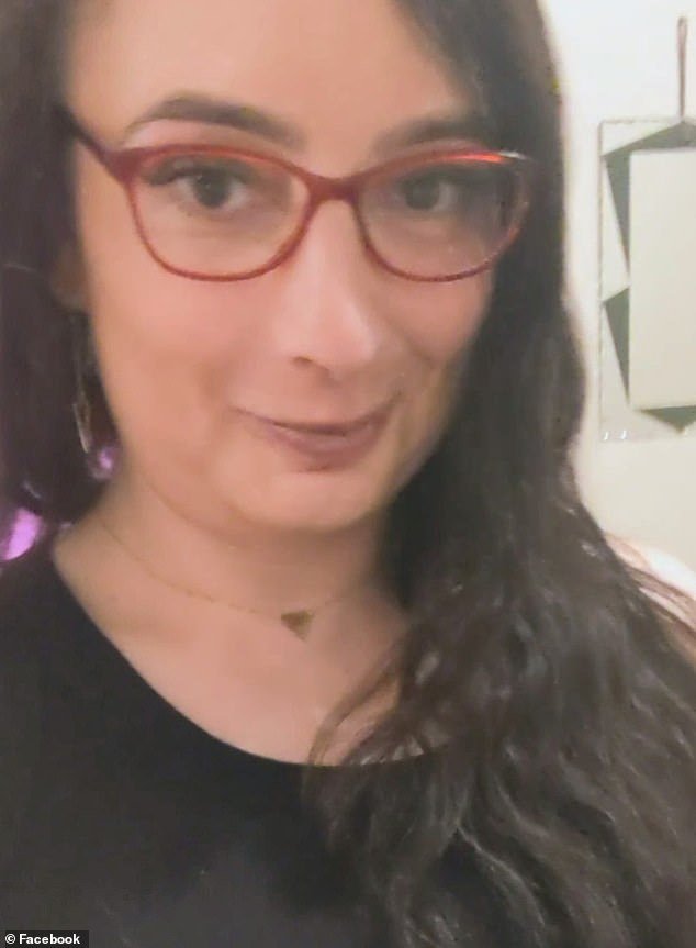 Mujer transgénero grabó en secreto a cirujanos realizando una cirugía de extirpación de tumores y quedó horrorizada por lo que escuchó