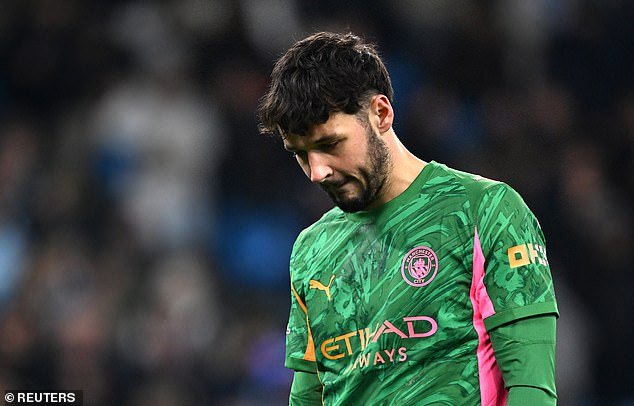 La estrella del Manchester City quiere salir apenas CINCO MESES después de su movimiento de £27 millones… y su rival también está considerando una salida en enero.