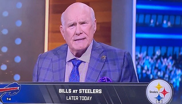 Terry Bradshaw, analista de la NFL, de 77 años, sorprende a los espectadores con su última tira al aire: “¿Cómo sigue en la televisión?”